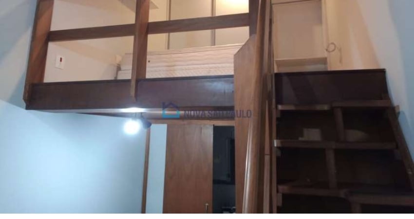 Casa estilo Studio para locação! Imóvel mobiliado! A 350 metros a pé do metrô Moema!