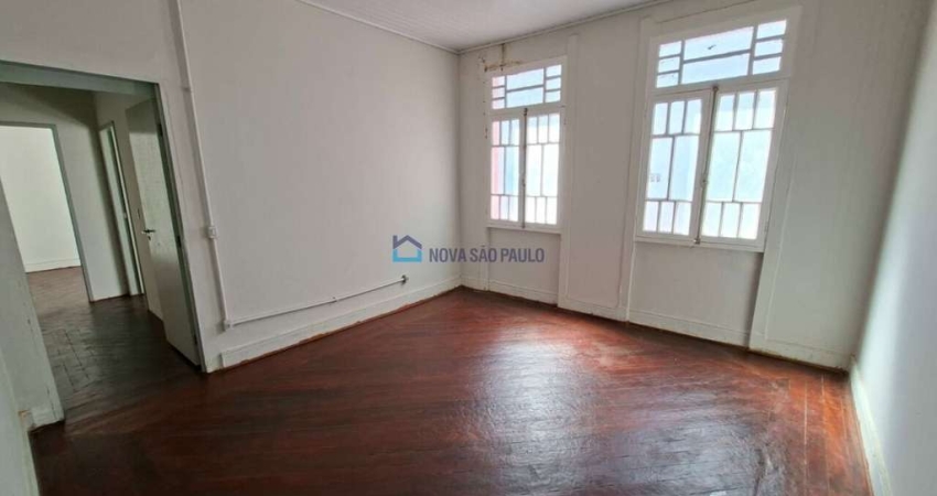 Imóvel Comercial para Locação ? 120m² | 8 Salas | Liberdade ? São Paulo/SP