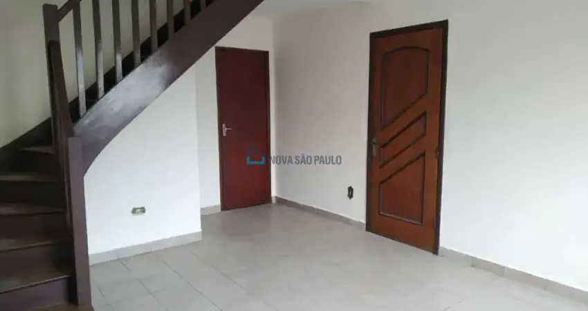 Casa com 4 quartos para alugar na Rua José Alves Passos, --, Vila Mariana, São Paulo