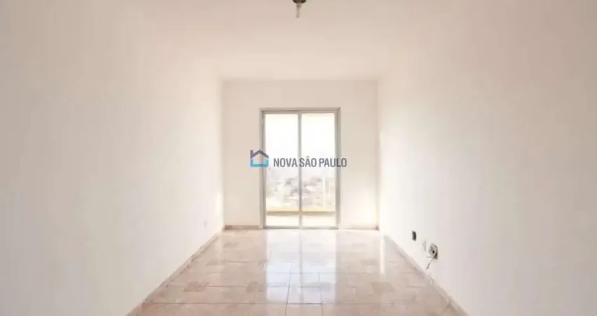 Apartamento para locação com 2 quartos e 1 vaga - Jardim Oriental
