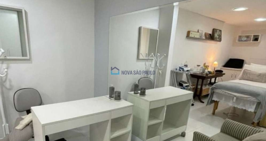 Sobrado comercial para Locaçao, com 200m² no Itaim Bibi