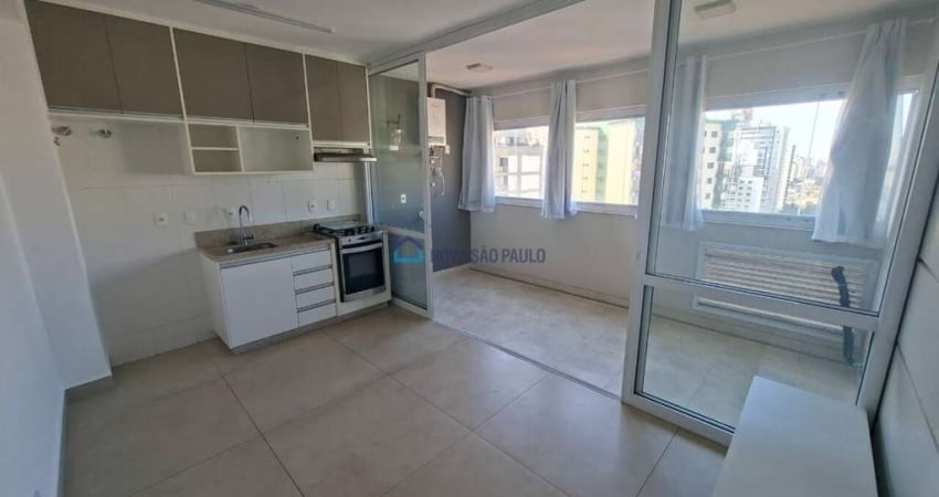 Apartamento para locação na Saúde com 01 quarto e 01 vaga.
