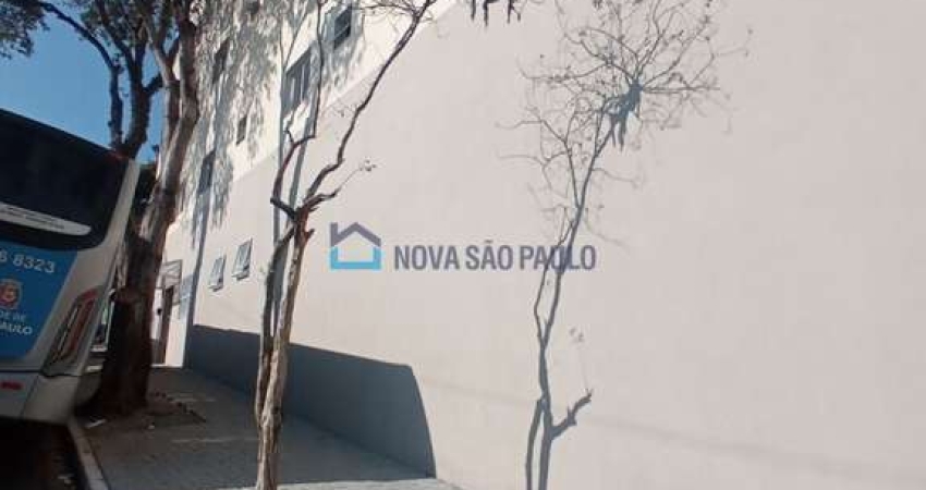 Apartamento com 1 quarto para alugar na Rua Vale da Vinha, --, Jardim Miriam, São Paulo