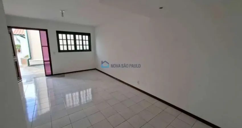 Casa em condomínio fechado com 2 quartos para alugar na Rua Timboré, --, Jardim Oriental, São Paulo