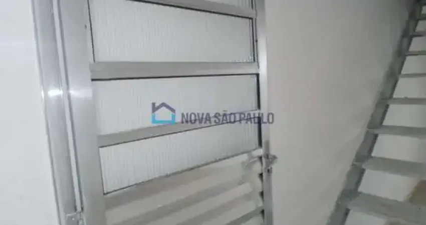 EXCELENTE LOCALIZAÇÃO PROX. METRO SAÚDE - RESIDENCIAL