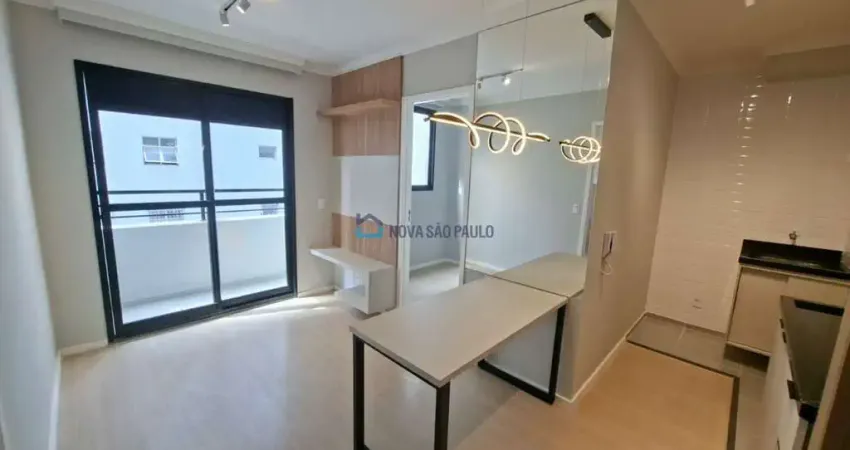 Apartamento com 2 quartos para alugar na Rua dos Jatobás, --, Vila Parque Jabaquara, São Paulo