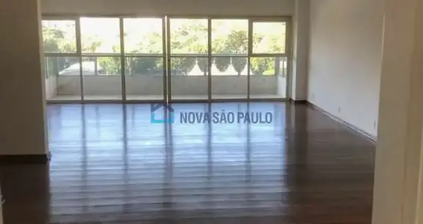 Apartamento com 4 quartos para alugar na Rua Hans Nobiling, --, Jardim Europa, São Paulo