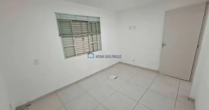 Sala comercial com 1 sala para alugar na Rua Pereira Estéfano, --, Saúde, São Paulo