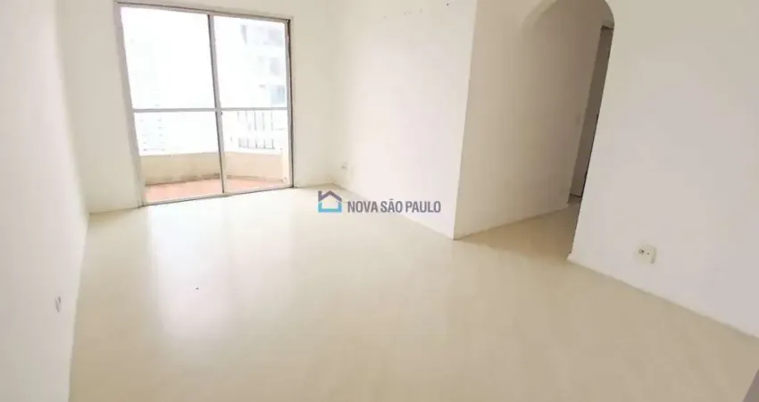 Apartamento para locação na vila gumercindo com 3 quartos e 01 vaga de garagem