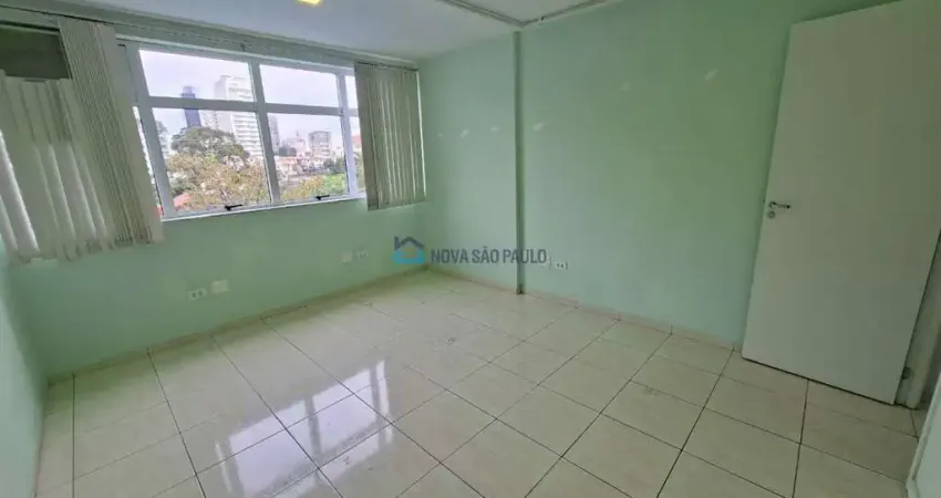 Conjunto comercial vila guarani a 650 metros a pé do metrô conceição!