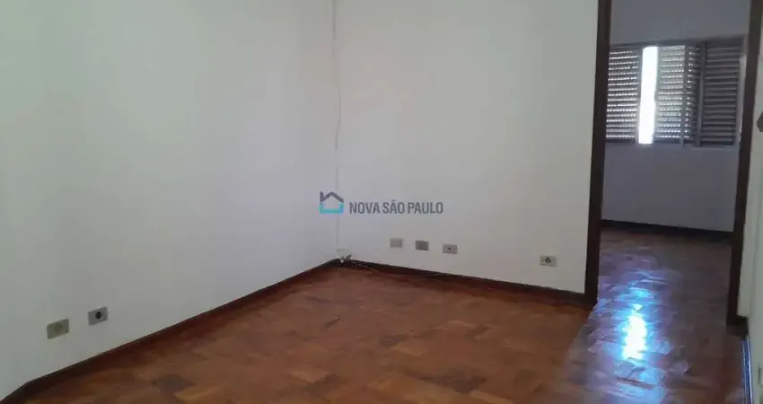 Casa com 2 quartos para alugar na Rua Agenor Pinheiro de Albuquerque, --, Americanópolis, São Paulo