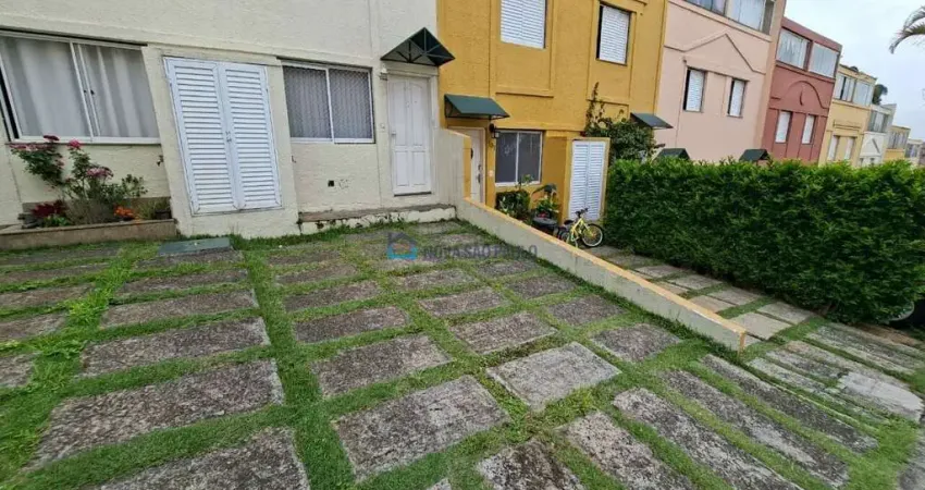 Casa em condomínio fechado com 4 quartos para alugar na Rua Giovanni Carnovali, --, Vila Caraguatá, São Paulo