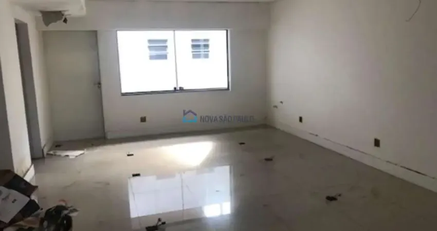Casa comercial com 3 salas para alugar na Rua Doutor Renato Paes de Barros, --, Itaim Bibi, São Paulo
