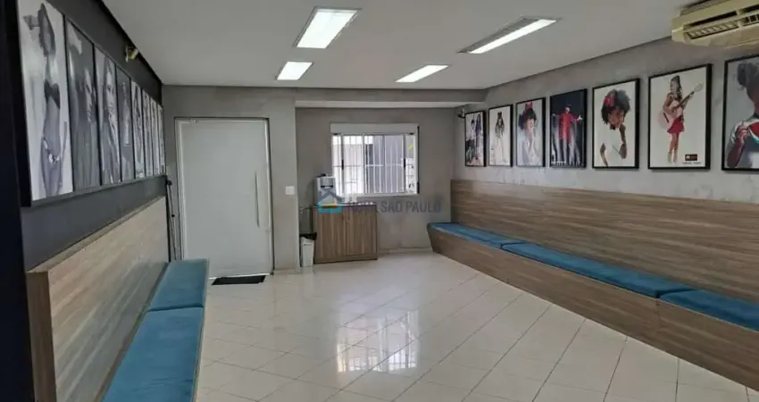 Sobrado comercial próximo ao metrô vila mariana com 9 salas e 4 vagas