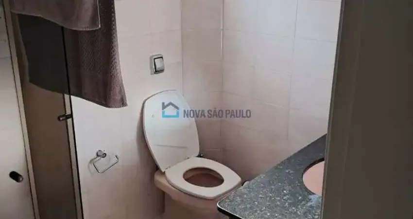 Apartamento com 2 quartos para alugar na Rua Itapiru, --, Saúde, São Paulo