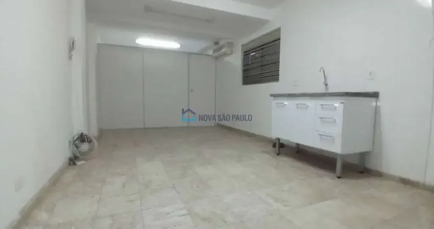 Apartamento com 1 quarto para alugar na Avenida Miguel Estefno, --, Saúde, São Paulo