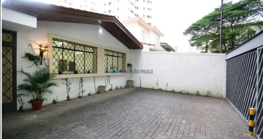 Casa comercial com 8 salas para alugar na Rua Bocaina, --, Perdizes, São Paulo