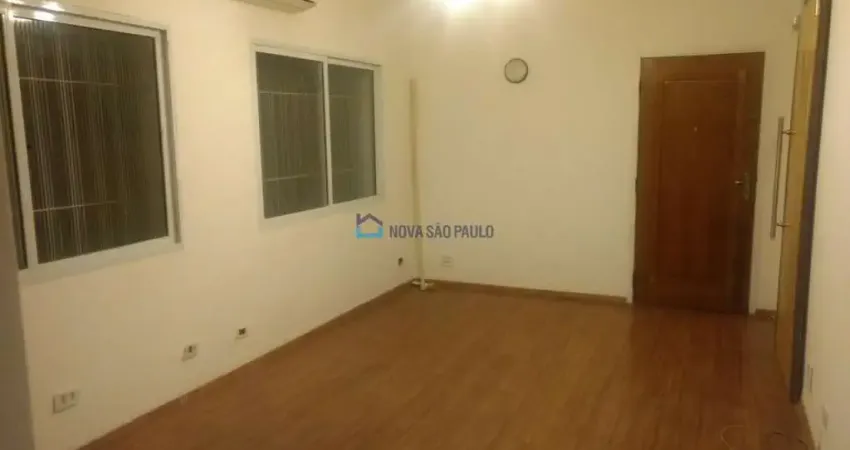 Apartamento de 87m² com 2 dormitórios, sem vaga com armários planejados próximo ao metrô ana rosa.
