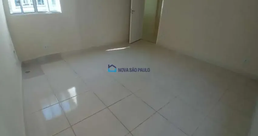 Casa comercial com 1 sala para alugar na Rua Fiação da Saúde, --, Saúde, São Paulo