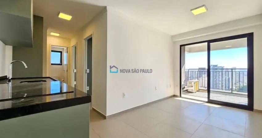 Apartamento novo com 2 dorms e varanda - 140 metros do metro saúde - com lazer completo