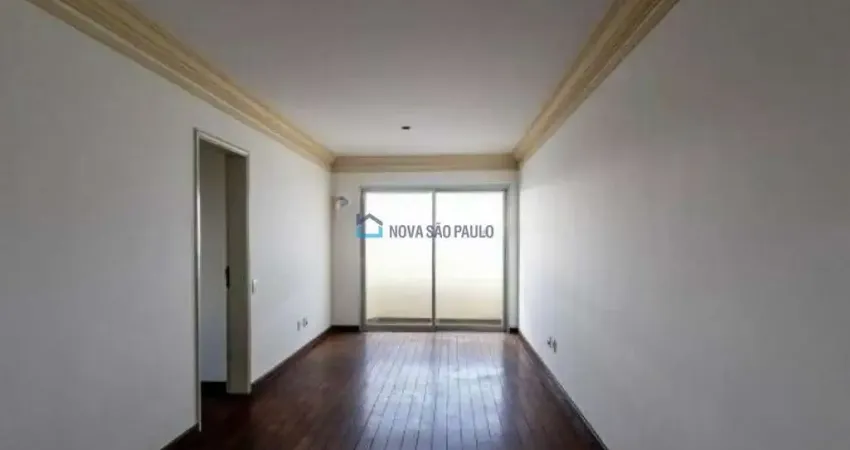 Apartamento localizado a poucos metros do shopping plaza sul