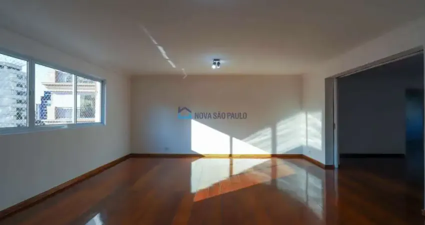 Apartamento com 3 quartos para alugar na Rua Jacurici, --, Itaim Bibi, São Paulo