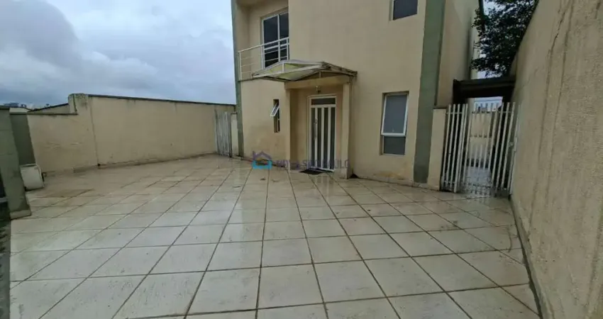 Casa em condomínio fechado com 4 quartos para alugar na Avenida Moaci, --, Planalto Paulista, São Paulo