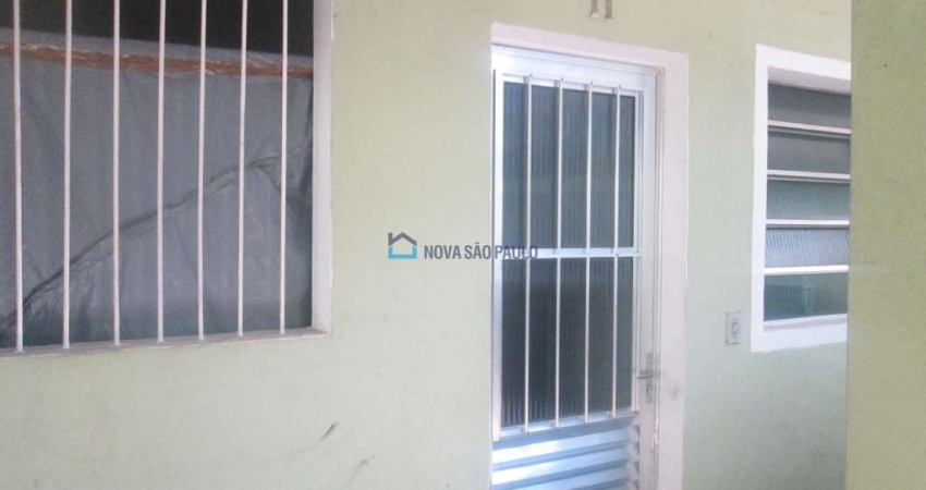Ótima localização, Trav. da Av. Eng. Armando de Arruda pereira