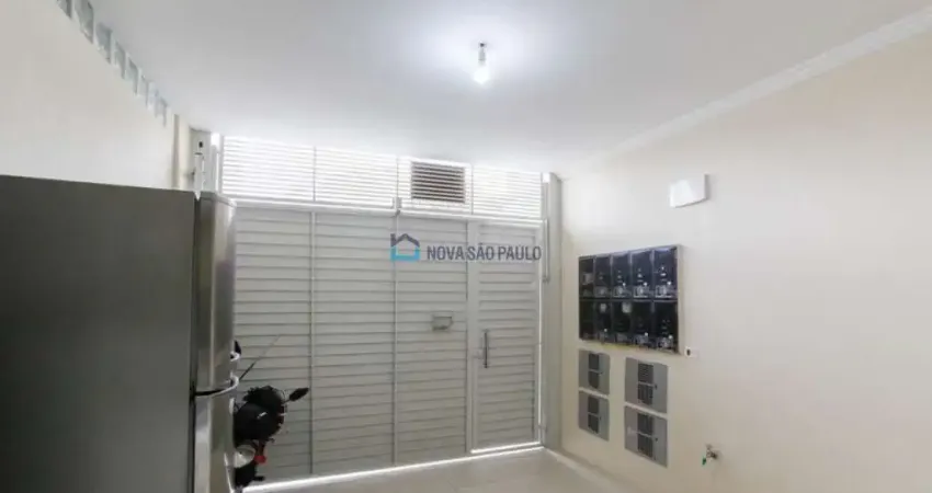 Casa nova! ótima localização, a 10 minutos a pé do metrô conceição!