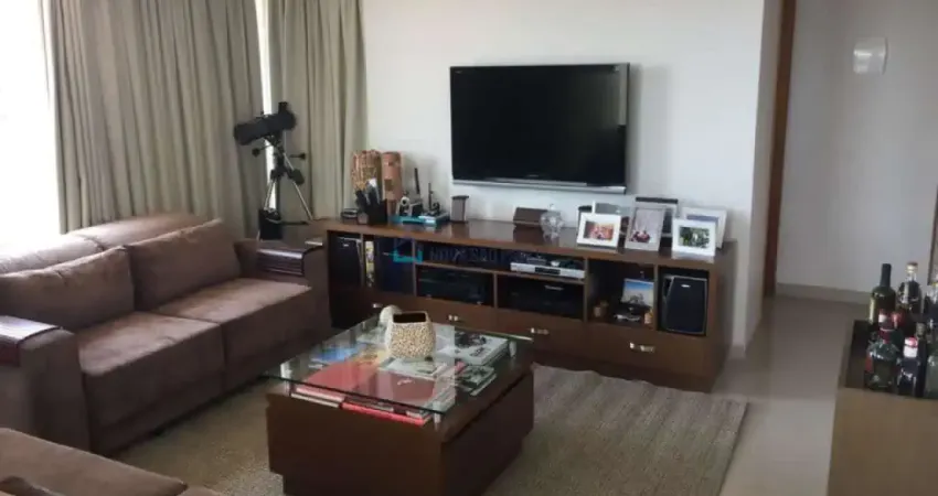 Apartamento com 3 quartos à venda na Rua das Aningas, --, Vila Parque Jabaquara, São Paulo