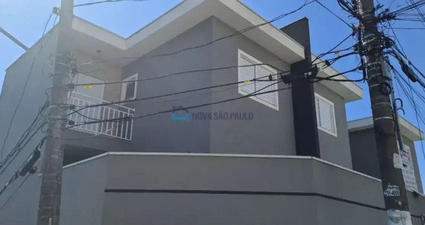 Sobrado Novo em condominio fechado Vila  Da  Mercês com 2 Suítes