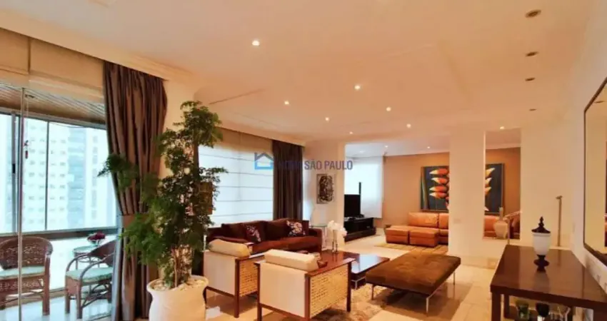 Apartamento no Morumbi | 4 Quartos | 3 Suítes | 5 Vagas | Venda