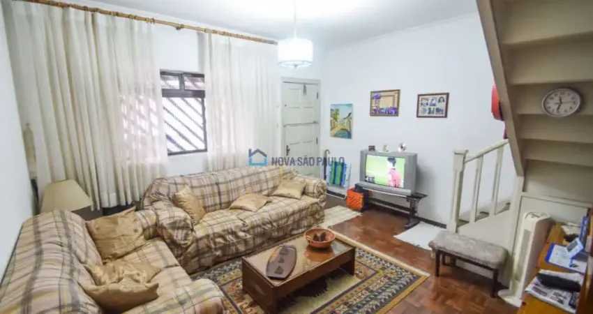 Sobrado, quintal nos fundos c / edícula com 2 quartos ! Prox. Metrô Alto Ipiranga