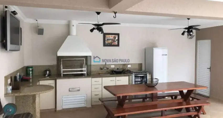 Sobrado impecável ,modernizado de 350 m² perto do shopping plaza sul