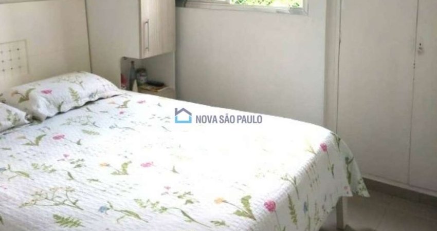 Apartamento a venda na Vila Santa Catarina 02 dormitórios