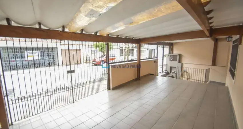 Casa térrea impecável ! Nova Petrópolis SBC! 2.300 m, 5 min de carro do Paço Municipal
