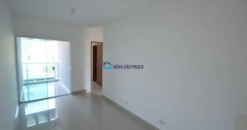 Apto 2 dts, seminovo, impecável, planejado, varanda, vaga livre! vai a pé ao metrô saúde/plaza sul