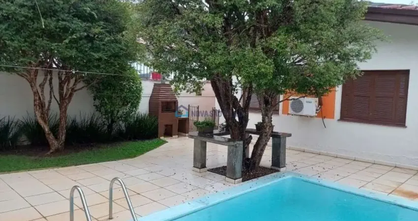 Casa térrea, 3 dormitórioss, suíte, 2 vagas, amplo quintal c/ piscina - Planalto Paulista