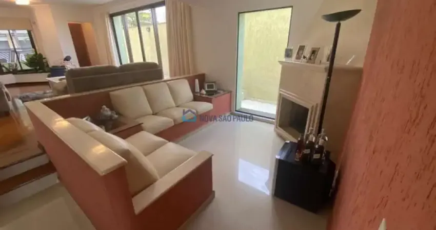 Casa no Planalto Paulista com 3 quartos 3 suites 5 vagas