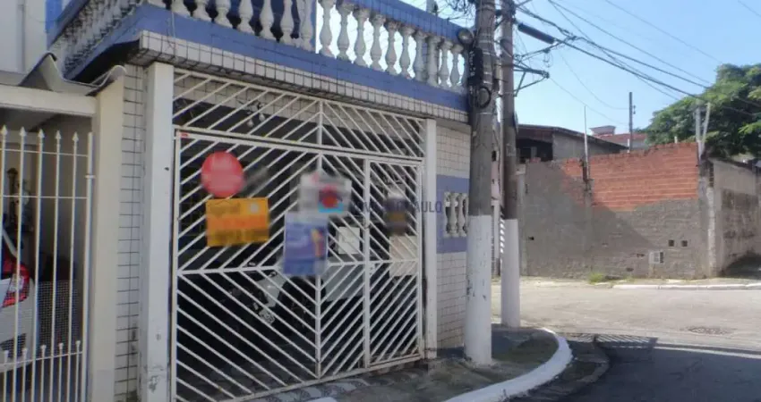 Sobrado a venda na Vila Guarani com 180 m²
