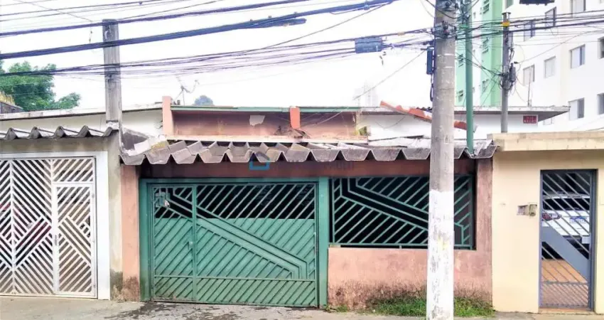 Casa térrea proximo do Metro Saúde.