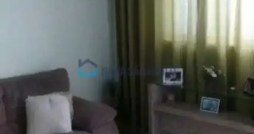 Oportunidade para Investidor 3 casas no terreno - Saúde
