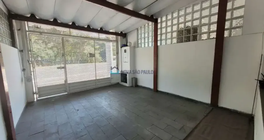 Casa a venda, Vila Guarani ! Assobradada, próximo a estação São Judas do Metrô.