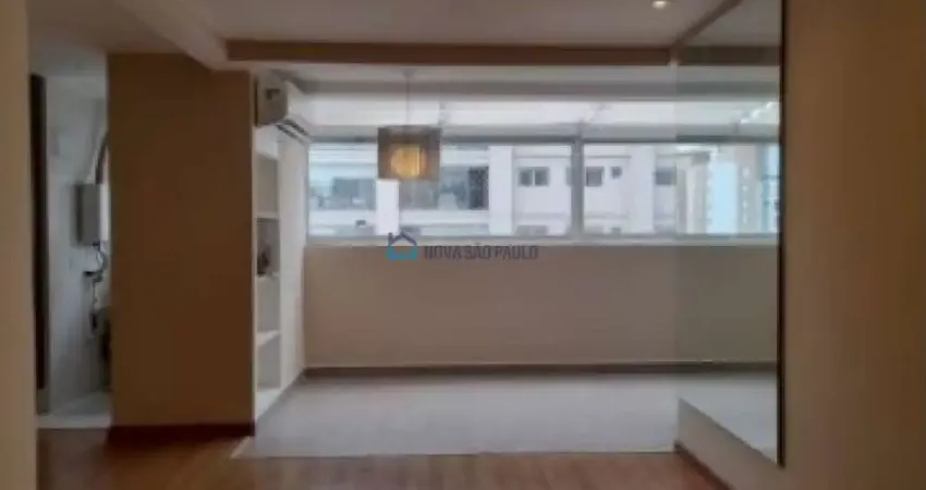 Apartamento á Venda | Campo Belo | 2 dormitórios | 92m²