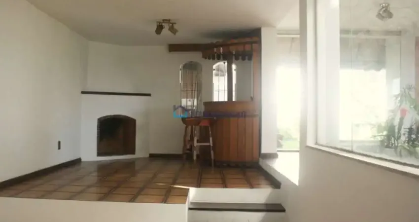 Sobrado no brooklin paulista, 328m² de área util, 4 quartos, 4 suítes, 3 vagas