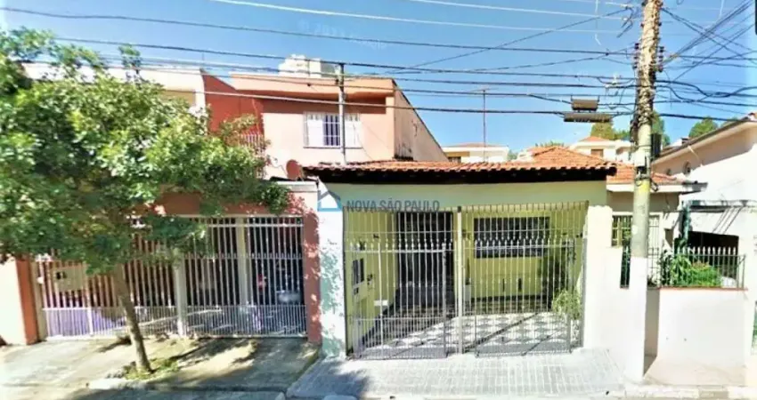 Casa térrea  com 02 dormitórios na região do Jabaquara