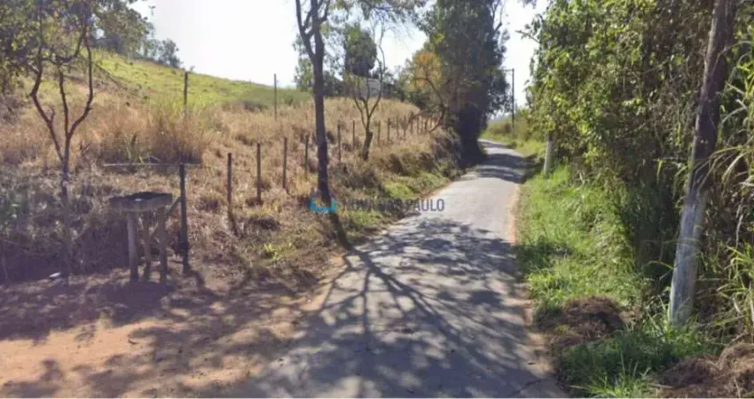 Sitio Guarapiranga, área rural com uns 370.000m² com uma parte arrendada