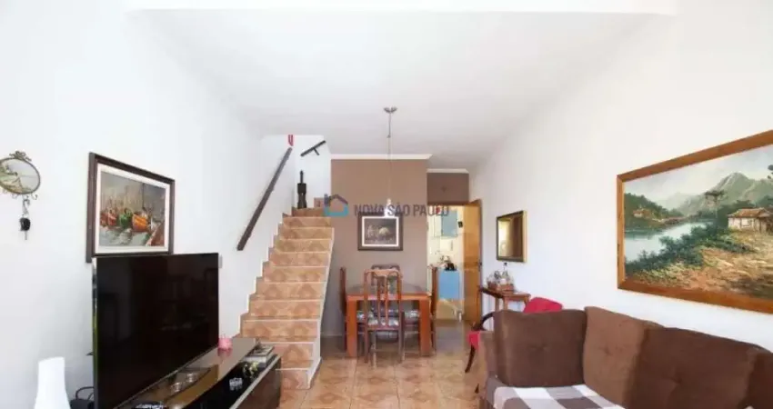 Casa com 04 dormitórios, 01 suíte e 02 vagas