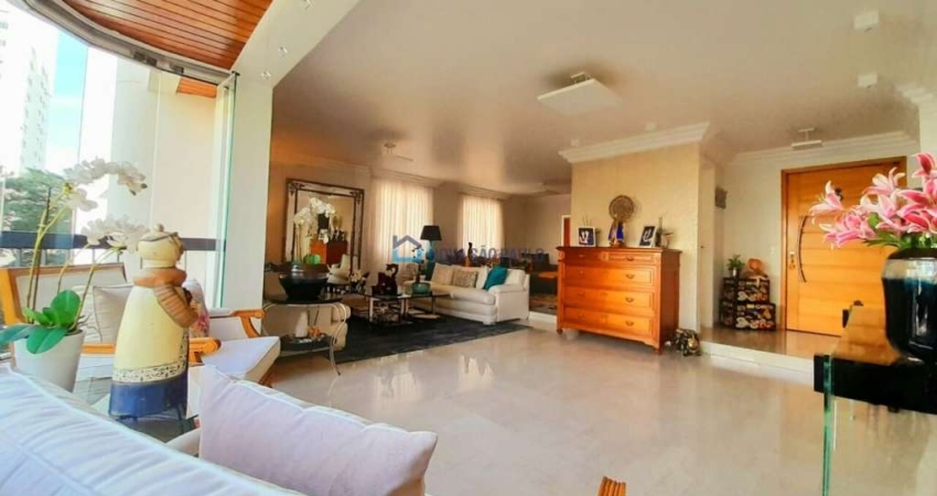 Apartamento 04 Suítes, 02 Vagas no Itaim Bibi
