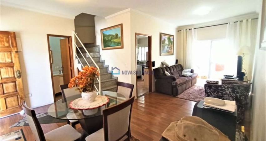 Casa com 3 dormitorios, 1 suite e 3 vagas na Saúde.